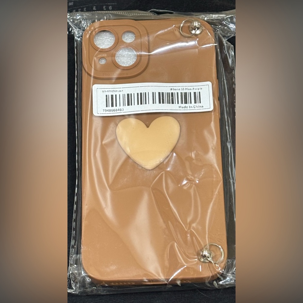 Tan Heart iPhone 15 Plus Case